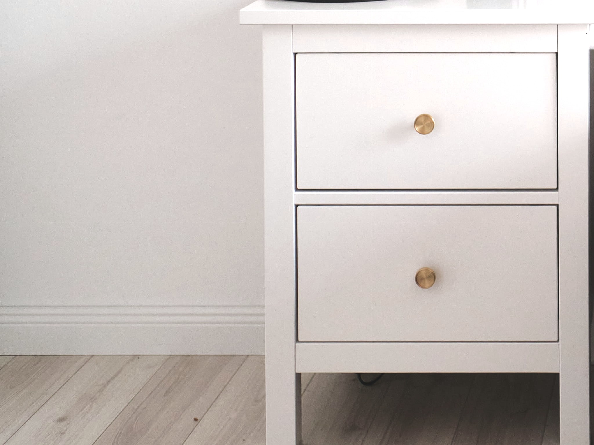 MELA złota gałka meblowa do szafek